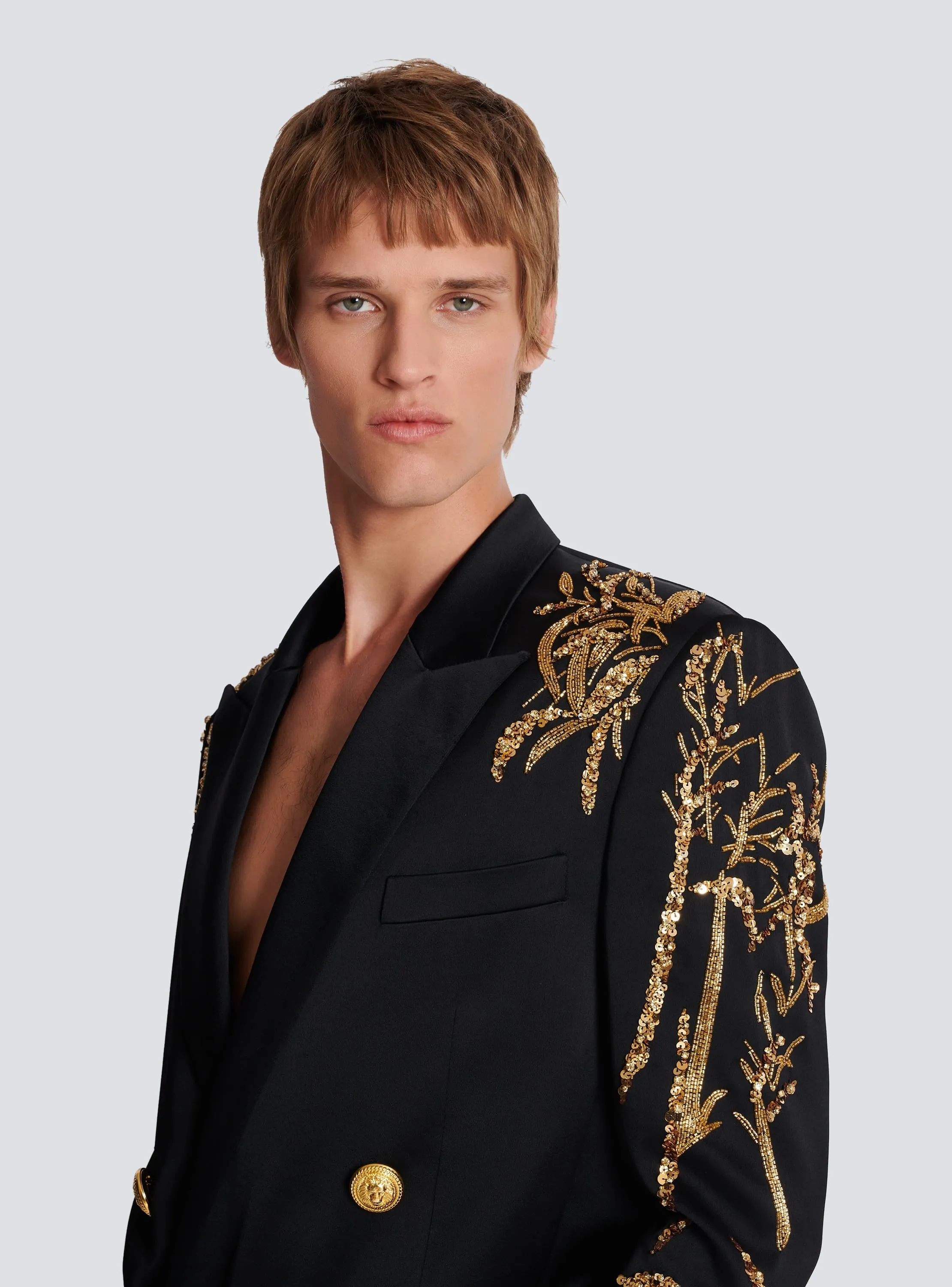 Blazer with embroidered Bamboo sleeves