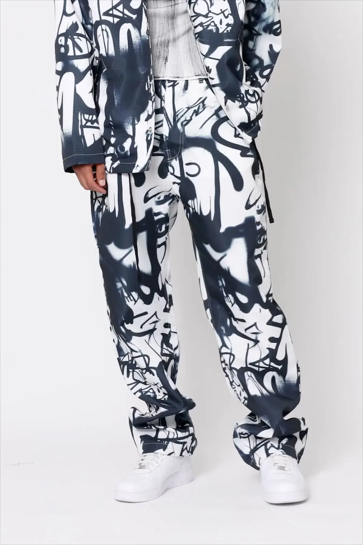 Graffiti Coach Pants - Black/White