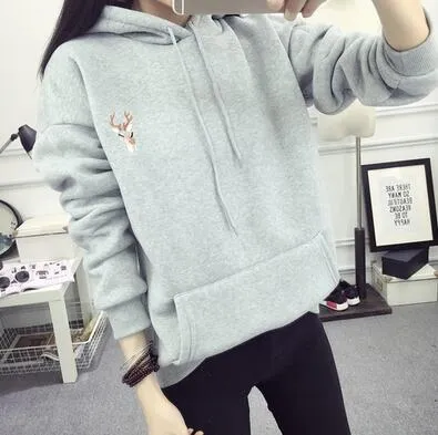 Women Hoodies Sweatshirts 2017 Spring Deer Embroidery Cashmere Thick Pullover Tops Big Pockets Hooded Hoodie Plus Size Sudadera